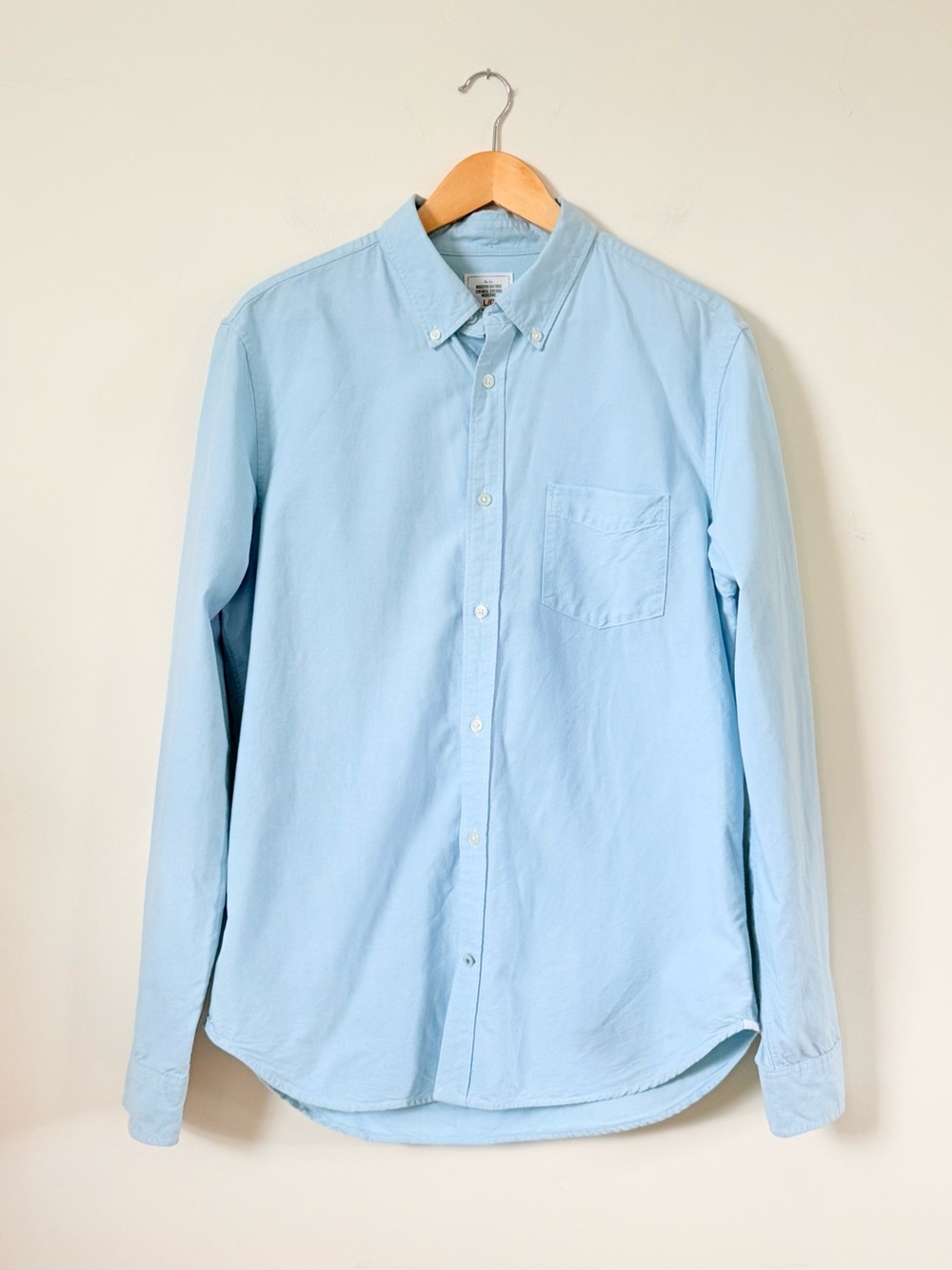 Gap "The Modern Oxford" Preppy Casual Light Blue Button Down Shirt - 100% cotton